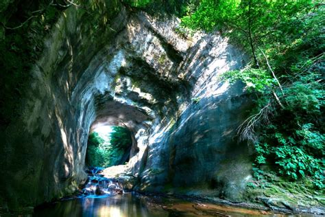 Kameiwa Cave Gaijinpot Travel