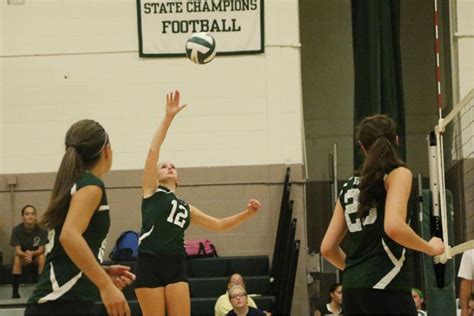 Chariho Roundup Chargers Sweep Cumberland In Girls Volleyball