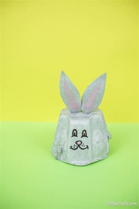 Easy Egg Carton Easter Bunny Kids Craft Diy And Crafts