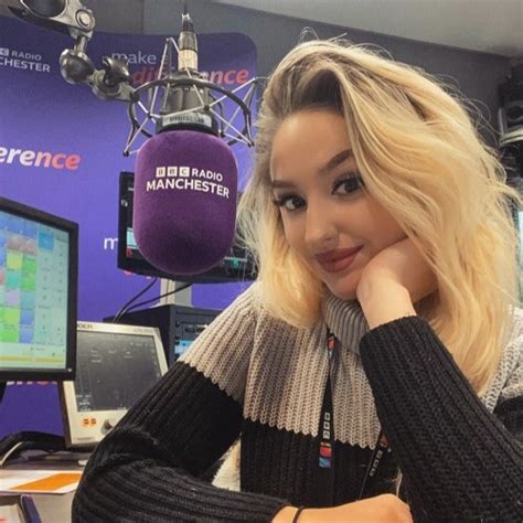 Stream Bbc Radio Manchester Ellie With The Telly Drivetime Show By Elliecolton Listen