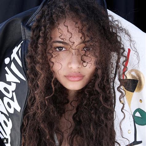 Where to watch making a model with yolanda hadid. Making A Model With Yolanda Hadid Athena - Seputar Model