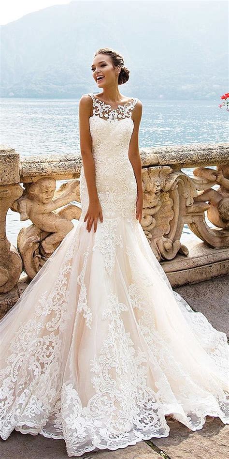 Ivory Wedding Dresses 12 Styles That Must Have For Brides