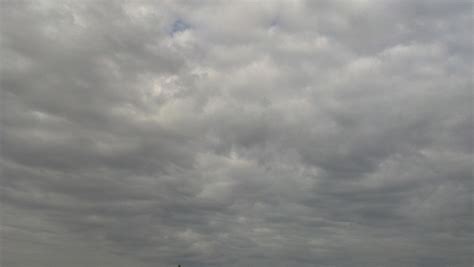 38 Gray Cloudy Sky Wallpaper Wallpapersafari