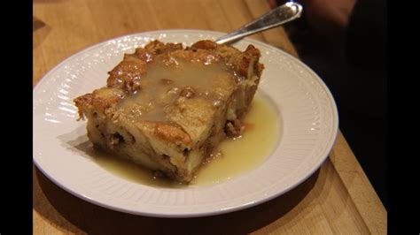 How To Make Brennan S Bread Pudding With Whiskey Sauce