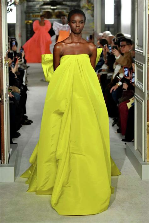 Valentino Show Features 43 Black Models Naomi Campbell
