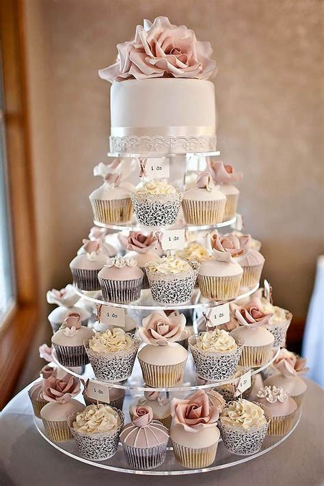Totally Unique Wedding Cupcake Ideas Hochzeitstorte Mal Anders Hochzeitstorte Hochzeit Cupcakes