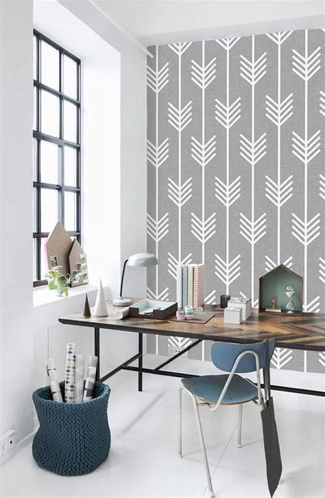 10 Rooms Flawlessly Working The Geometric Wallpaper Trend Home Decor
