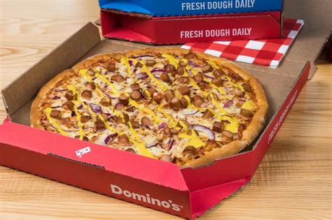 Dominos Unveil Limited Edition New York Hot Dog Pizza Irish Mirror