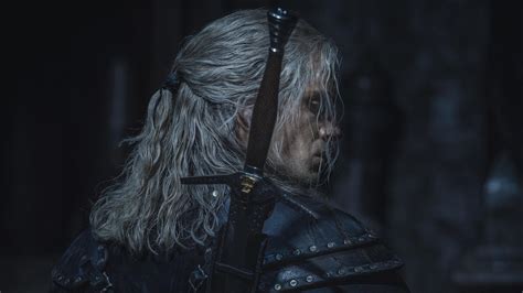 Netflix Divulga Nova Armadura De Geralt De Rívia Na 2ª Temporada De