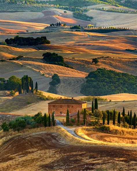 🇮🇹 The Golden Rolling Hills Of Tuscany Italy By Stefano Caporali On