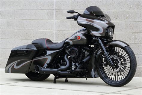 2016 Harley Davidson Street Glide Special Custom Bagger Retro