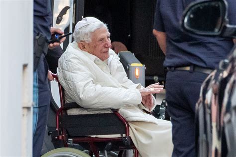 Pope Benedict Xvi Is ‘extremely Frail Says German Author After