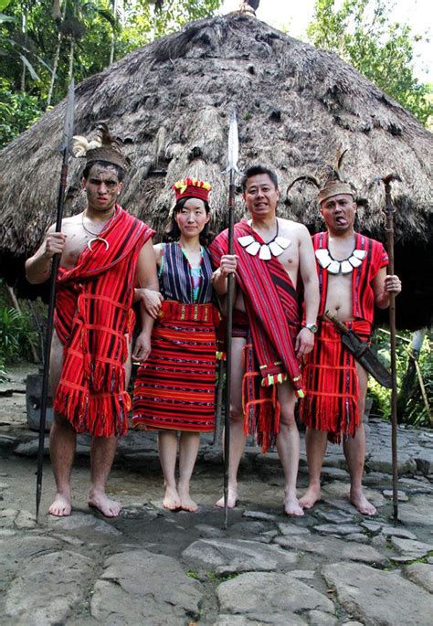 Sleep And Dress Like An Ifugao At Ramons Native Homestay In Batad