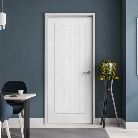 Liberty Doors Internal White Primed Smooth Lifestyle Farley Door At Leader