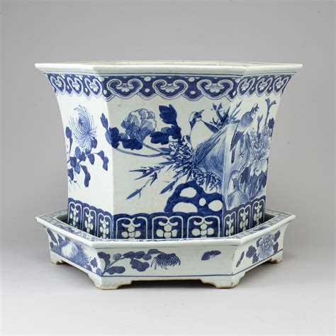 A Blue And White Flower Pot With Stand Qing Dynasty Qianlong 1736 95