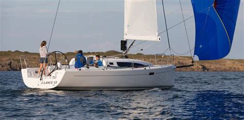 Student discount and business bulk buy discount are also available. Interesting Sailboats: J112e A BEAUTIFULL NIMBLE FAST CRUISER