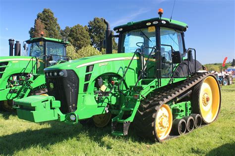 Many newer models of john deere tractors require the seat belt to be fastened before the engine will start. John Deere 8345 RT | Tractor & Construction Plant Wiki | FANDOM powered by Wikia