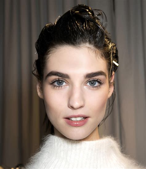Guide To The Best Eyebrow Products On The Market Stylecaster