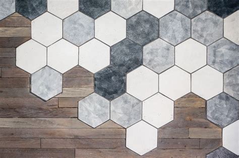 A Creative Way To Transition Between Hexagonal Tiles And Wood Hexagon