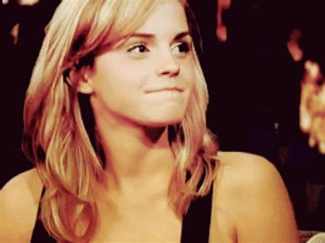 Emma Watson EmmaWatson Discover Share GIFs Emma Watson