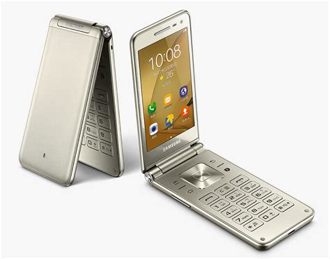 Samsung Galaxy Folder 2, a flip phone that runs Android ...