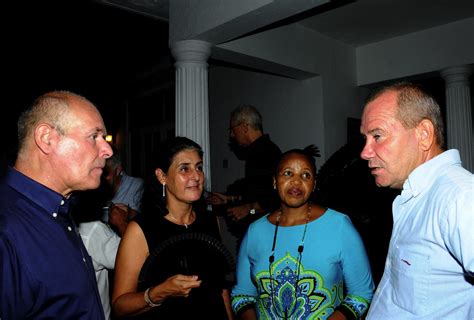 Recently, the spouse of a belgium embassy, who slapped a clothing store clerk on the cheek, turned out to be a chinese woman, drawing more netizens' anger. Jamaica GleanerGallery|Reception for Belgian Ambassador Frederic Meurice and wife Lydie|Winston ...