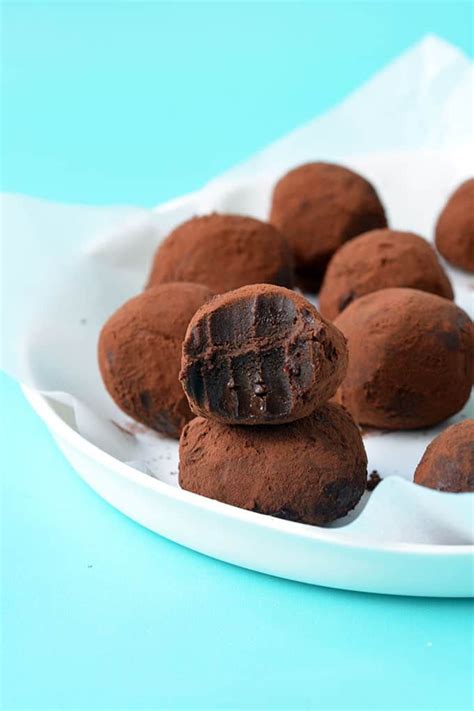 Dark Chocolate Ganache Truffles 3 Ingredients Sweetest Menu