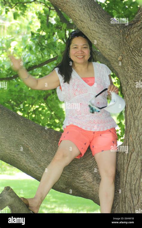 Explore The Entire World Of Dating With Mature Asian Women Mycoast2cost