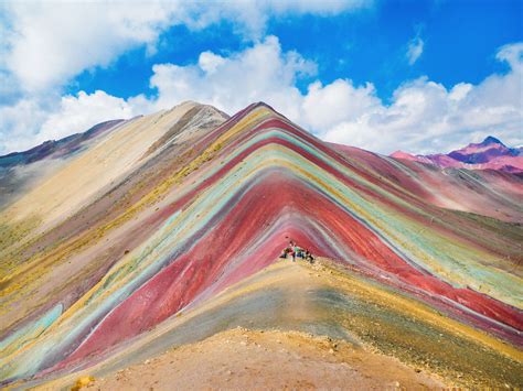 Video Hiking To The Rainbow Mountains Peru Hand Luggage Only