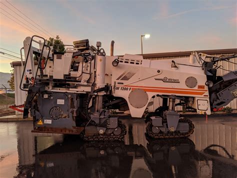 With working widths of 4 ft. Wirtgen W1200F Cold Milling - ReQuip