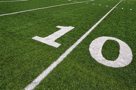10 Yard Line Stock Photos Pictures And Royalty Free Images Istock