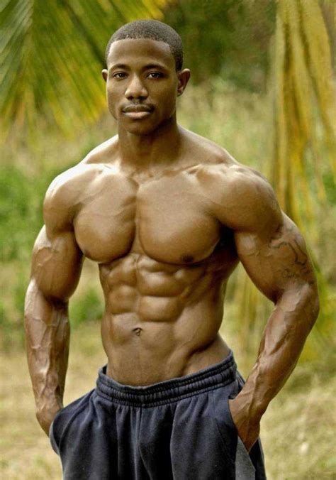 They are located deep to the extrinsic muscles, being separated true muscles of the back that lie deep to the thoracolumbar fascia. Black Male Fitness Models You Don't Know But Should ...