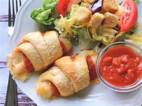 Easy Pepperoni Crescent Roll Calzones Recipes