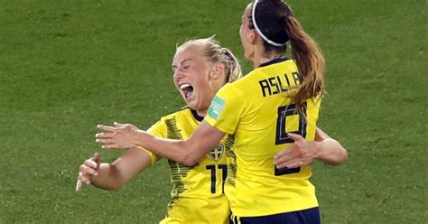 Minute ebnete den skandinaviern den weg ins. DFB-Frauen im WM-Viertelfinale gegen Schweden - Auch USA ...