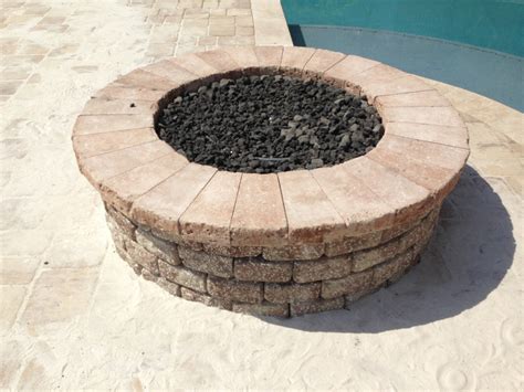 Paver Firepits And Fireplaces Delta Pavers Pavers And Retaining Walls