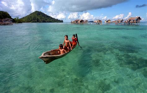 See 200 traveller reviews, 180 candid photos, and great deals for mabul backpackers, ranked #2 of 12 speciality lodging in pulau mabul and rated 4 of 5 at tripadvisor. Indahnya Sipadan dan Ligitan, Pulau yang Sekarang Milik ...