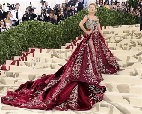 Gilded Glamour At The Met Gala 2022 Dress Code Iscram Live