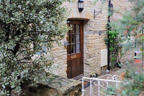 Angel Cottage Is A Beautiful Grade Ii Listed Cotswold