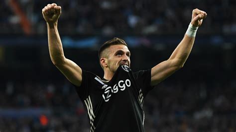 Check out his latest detailed stats including goals, assists, strengths & weaknesses and match ratings. Maybe I watched too many Zidane clips - Ajax's Tadic