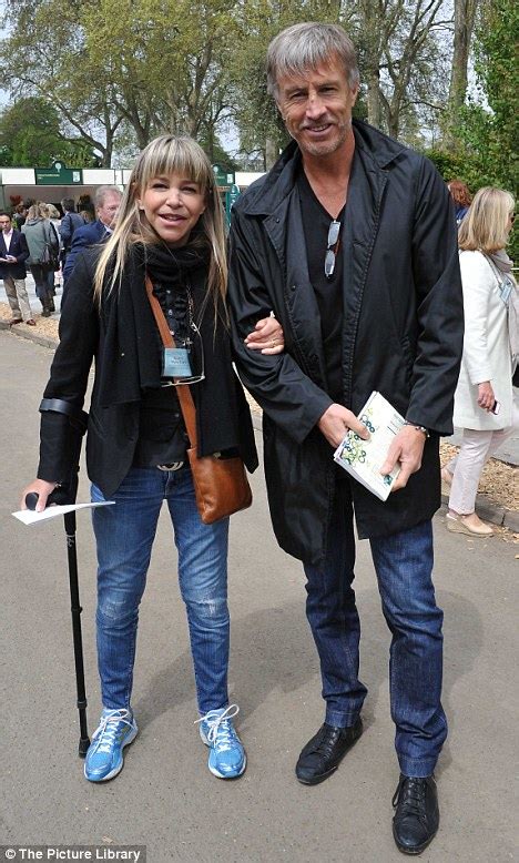 Enjoying A Day Out Leslie Ash And Husband Lee Chapman Make A Rare Public Appearance At Chelsea