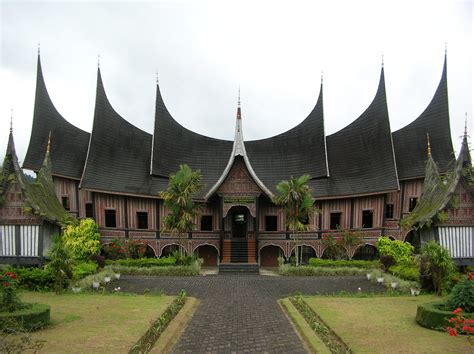 Pesona Indonesia Rumah Adat Sumatera Barat