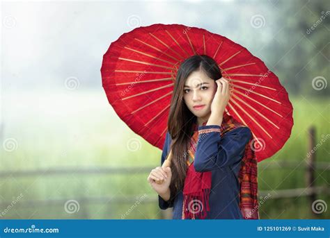 Thai Traditional Portrait Of Fashion Model Nude Girl Indoors Stock Image Image Of Asia Design