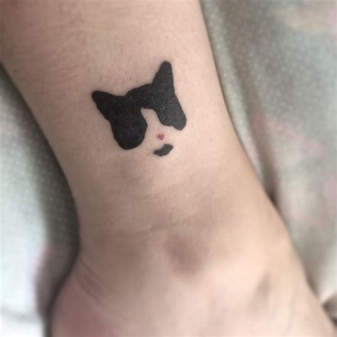 Tuxedo Cat Names Perfect Choice Samoreals Kitten Tattoo Little
