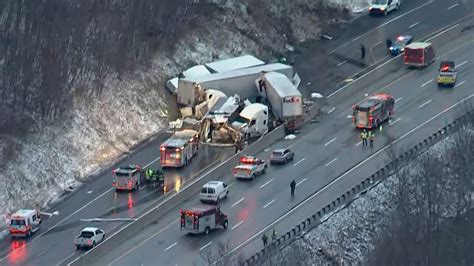 Dead And Injured In Pennsylvania Turnpike Multi Vehicle Crash Officials Say The New York