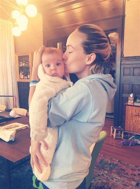 Olivia Wilde's cute photo with baby daughter has people 'laughing out 
