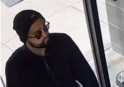 Man In Cool Shades Sought For Burnaby Bank Robbery Video Vancouver