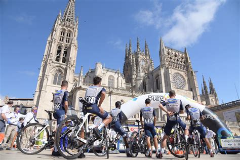 The vuelta 2021 a espana (or translated into english as the tour of spain) is one of the three grand tours in the world. Burgos releva a Irun para la salida de La Vuelta a España 2021