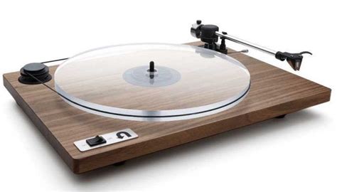 The Best Audiophile Turntables For Your Home Audio System