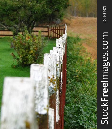 Wood Fence Free Stock Images Photos 1484671 StockFreeImages Com