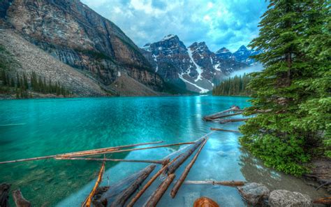 Banff National Park Mountain Lake Moraine Morning Landscape Wallpaper